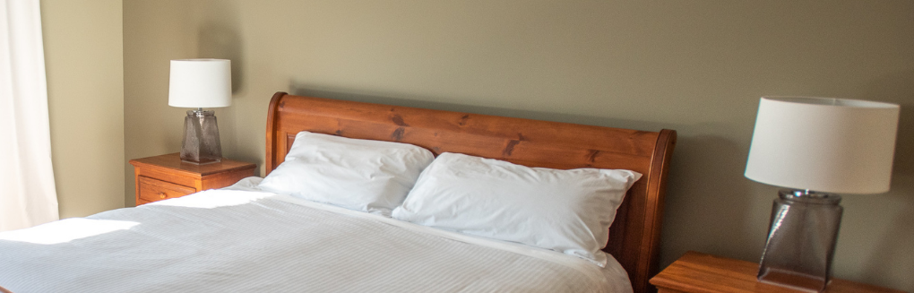 Bed and side lamps